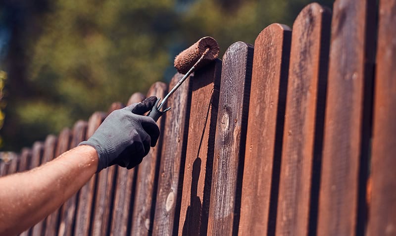 Fence Painting and Staining in Calgary